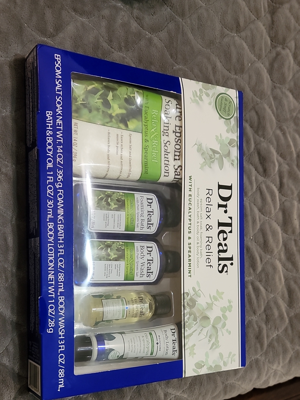 Dr Teal's Relax & Relief Moisturizing Skincare Set - White & Green